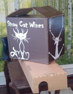 stray cat wines